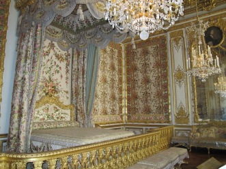 The queen's room. I think it would be nauseating to have to wake up to that wallpaper every morning... beautiful room nonetheless.
