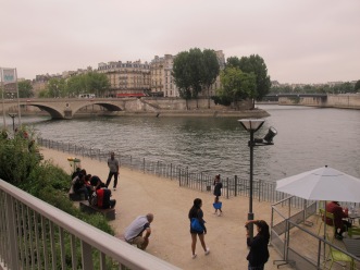 Walking along the Seine. It's so peaceful.